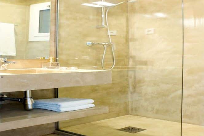 Baño con microcemento Mikrocem