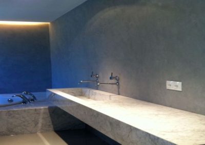 BAÑO de microcemento Mikrocem