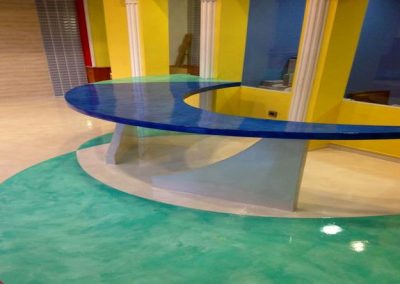 Microcemento Mikrocem en lugar público